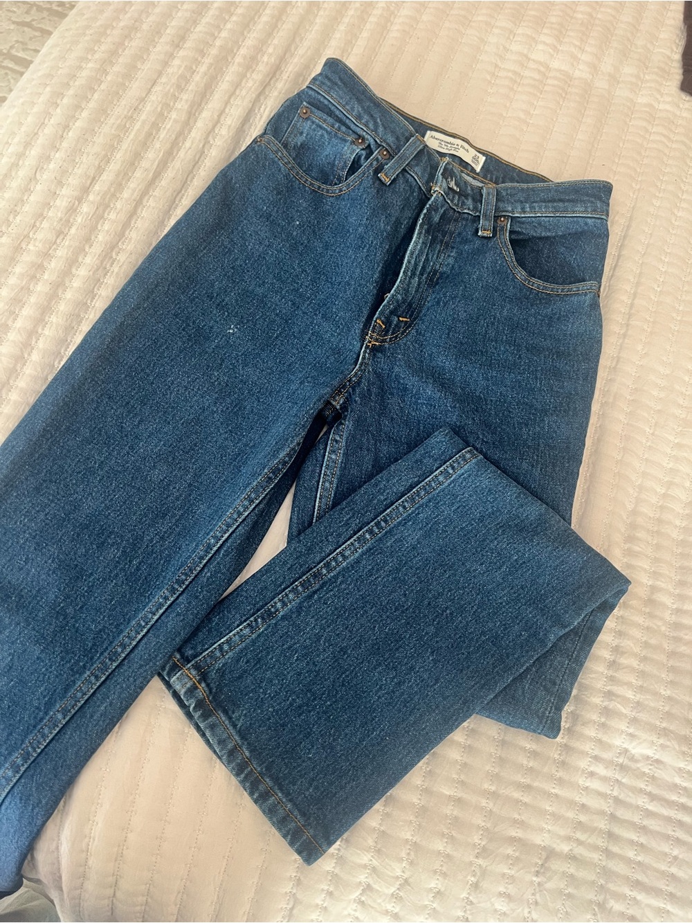 Abercrombie & Fitch Classic Dark Blue Straight-Leg Jeans